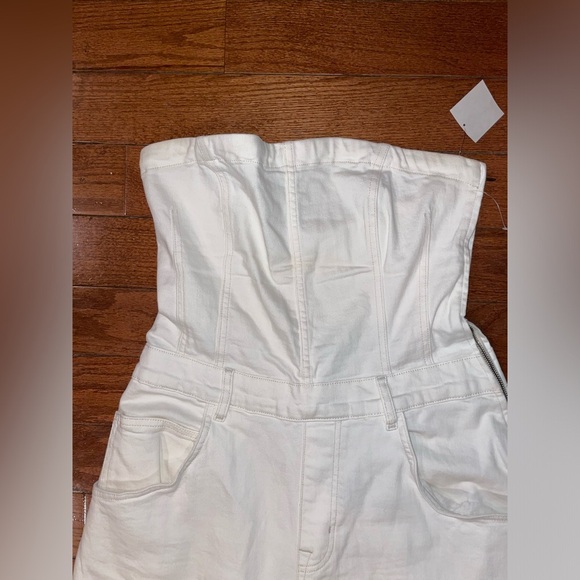 New! We the Free Denim Je Suis Pret Strapless Barrel White Jumpsuit 🤍Medium NWT! - Picture 10 of 10